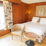 Hotel Between 3*