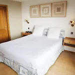 Hotel Between Chamoson