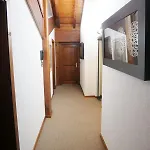 Hotel Between