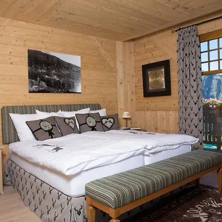 Hotel Between 3*