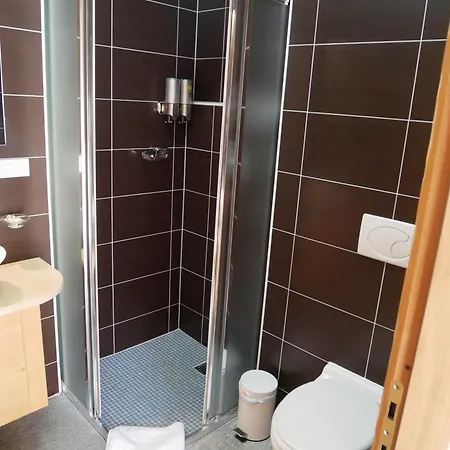 Hotel Between 3*