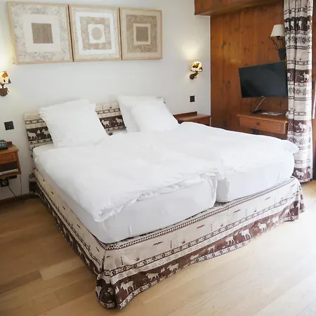 Between Hotel 3*