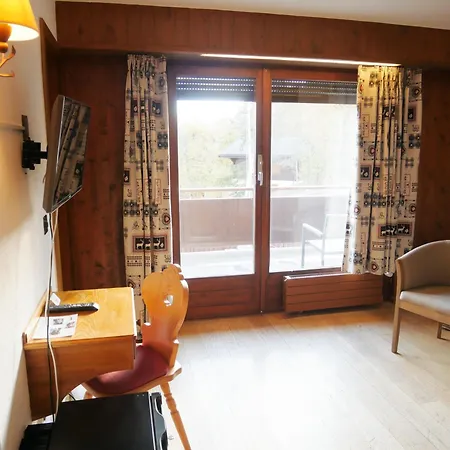 Between Boutique Hotel