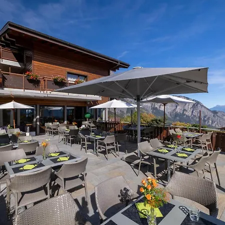 酒店 Between Chamoson