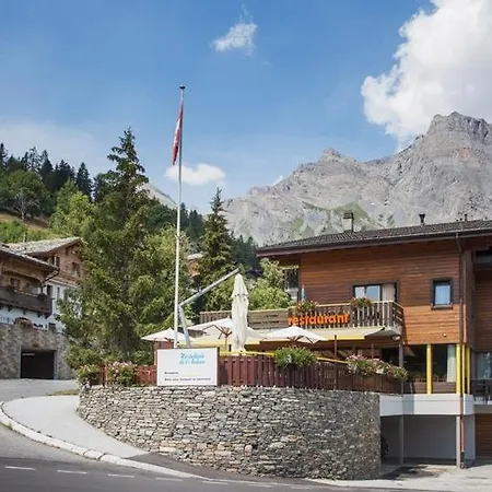 Hotel Between Chamoson