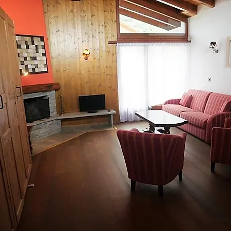 فندق Between