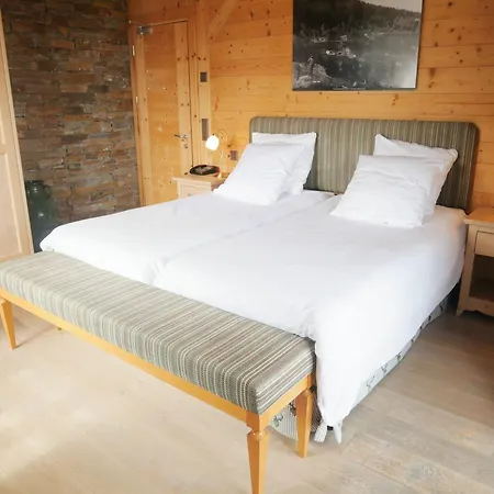 Between Hotel 3*