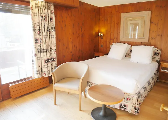 Hotel Between 3*