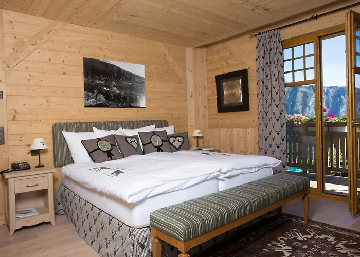 Hotel Between 3*