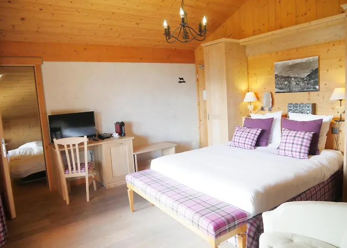 Hotel Between 3*